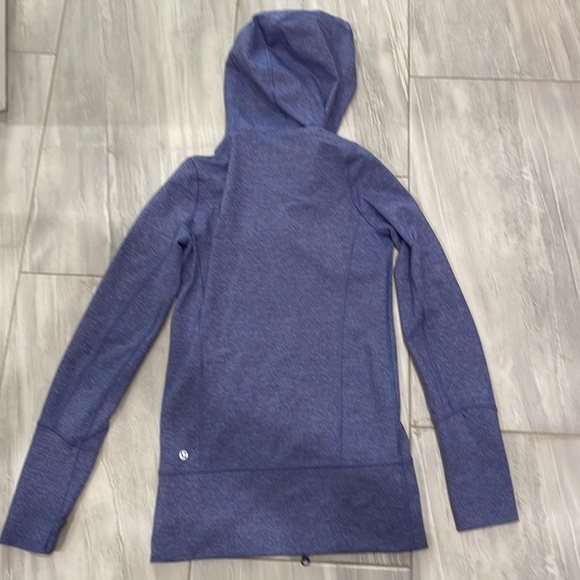 Lululemon jacket - Picture 3 of 3